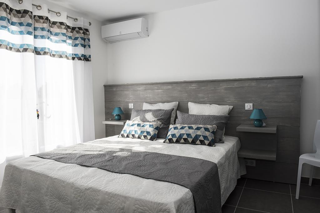 Gite Les Courlis Saint-Étienne-du-Grès Extérieur photo